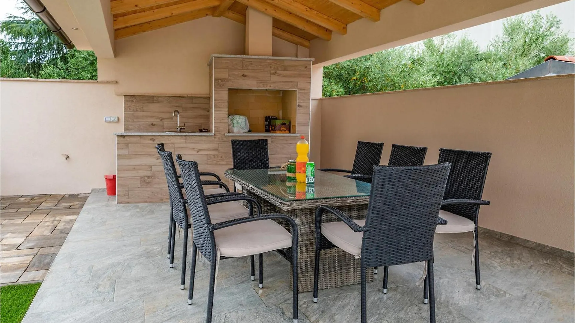 Gorgeous Apartment In Medulin With Wifi